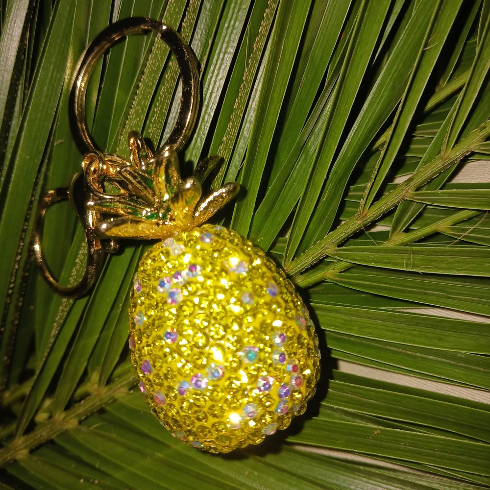Crystal Pineapple Keychain Charm - Yellow Gold Sparkle